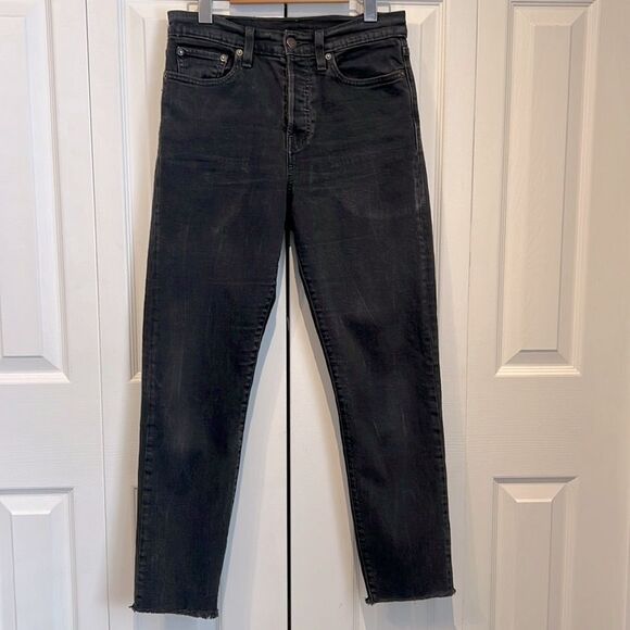 Levi’s Black Button Fly High Rise Jeans‎ Size 28 - Picture 1 of 13